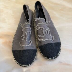 Not real Chanel espadrilles - New!
